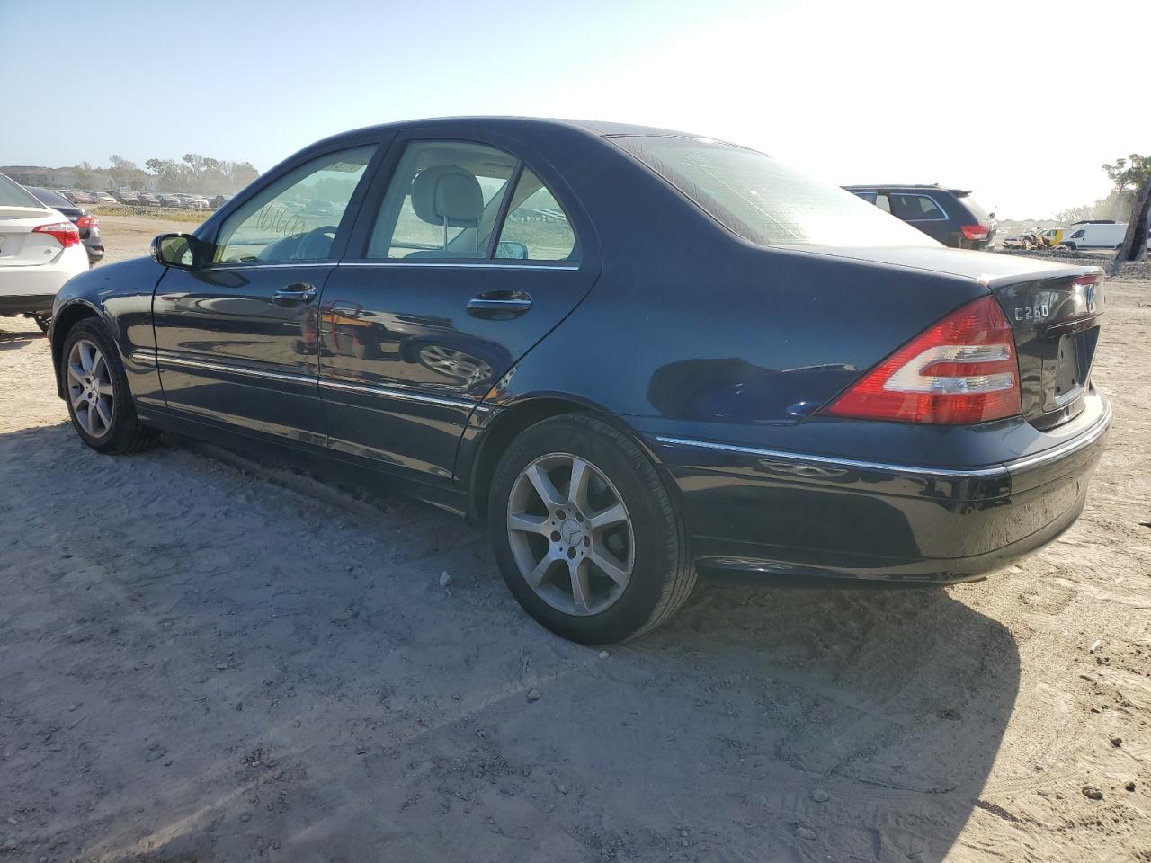 WDBRF92H77F870346 2007 Mercedes-Benz C 280 4Matic