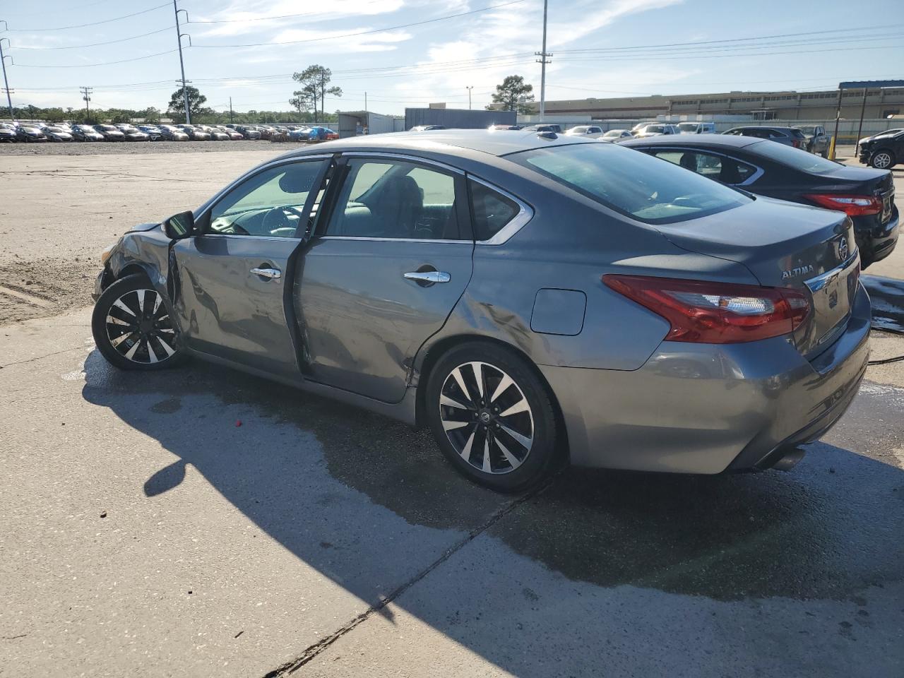 1N4AL3AP5JC167761 2018 Nissan Altima 2.5