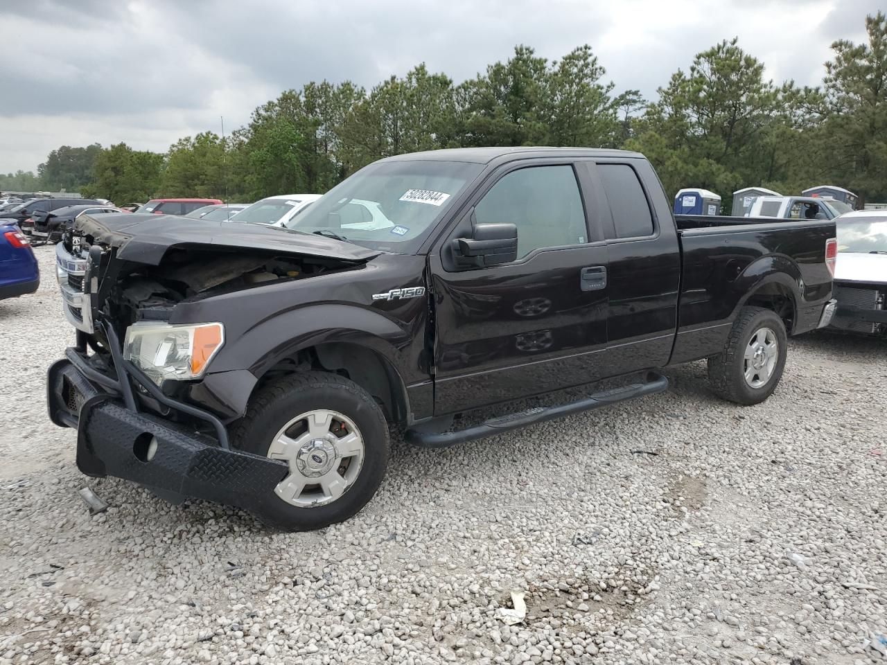 2014 Ford F150 Super Cab vin: 1FTFX1CF8EKD90689