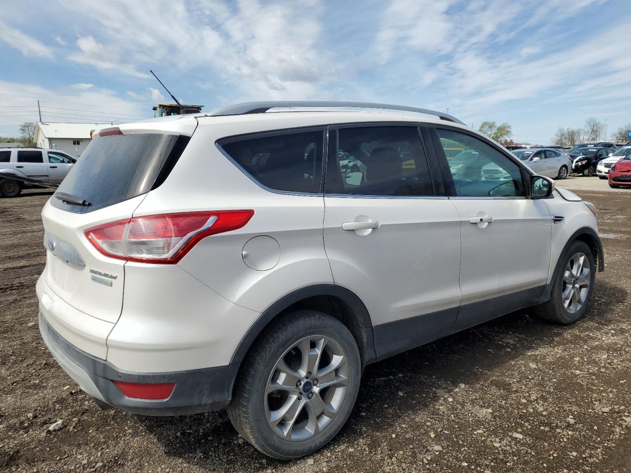 1FMCU0J91FUB91987 2015 Ford Escape Titanium