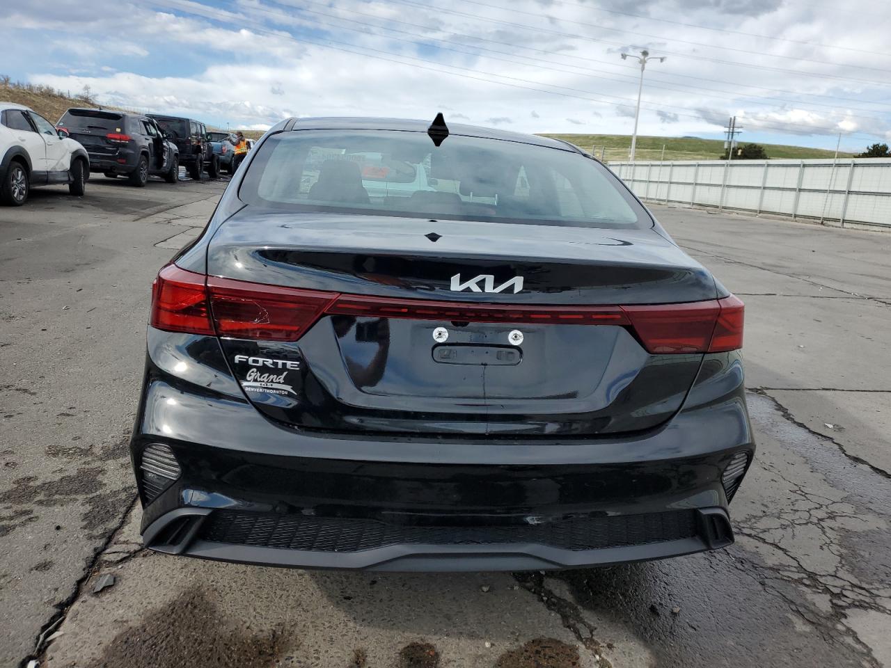 3KPF24AD4PE548257 2023 Kia Forte Lx
