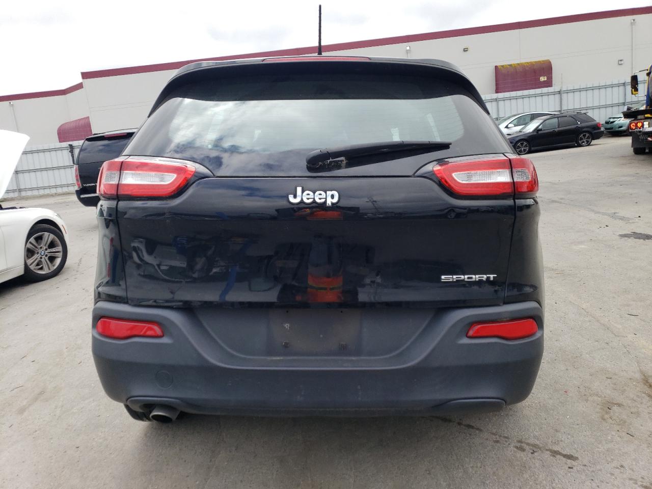 1C4PJLAB9HW508571 2017 Jeep Cherokee Sport