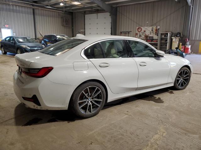 3MW5R7J05L8B22685 BMW 3 Series 330XI 3