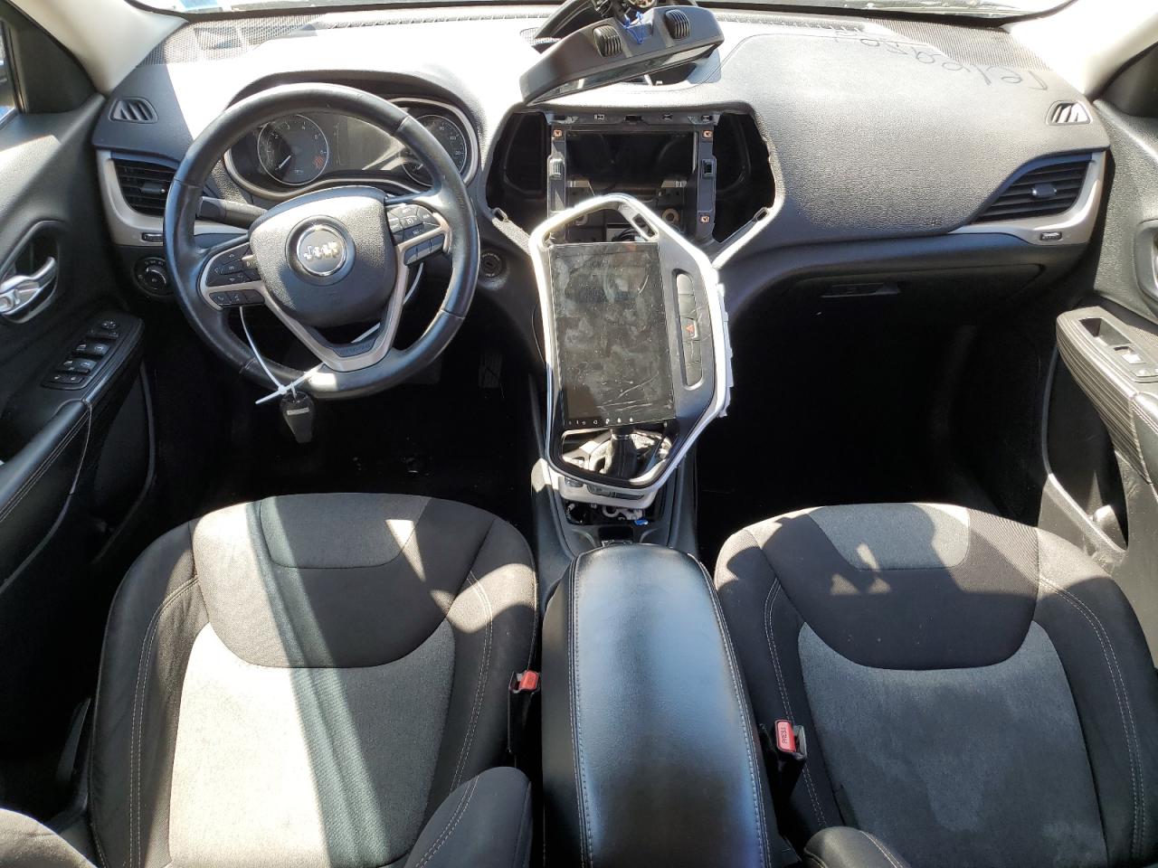 1C4PJLCB0EW149166 2014 Jeep Cherokee Latitude