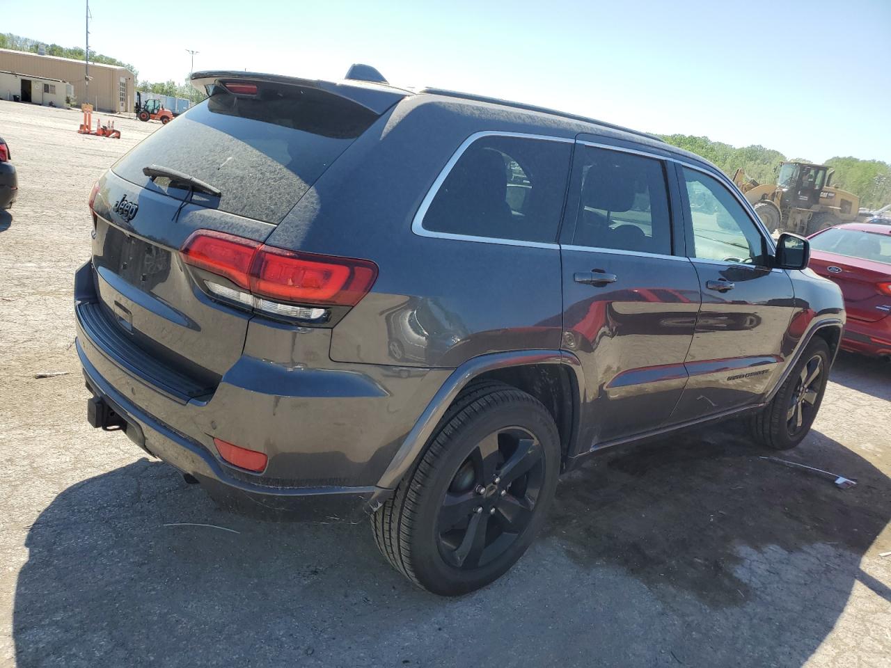 1C4RJFAGXFC225312 2015 Jeep Grand Cherokee Laredo