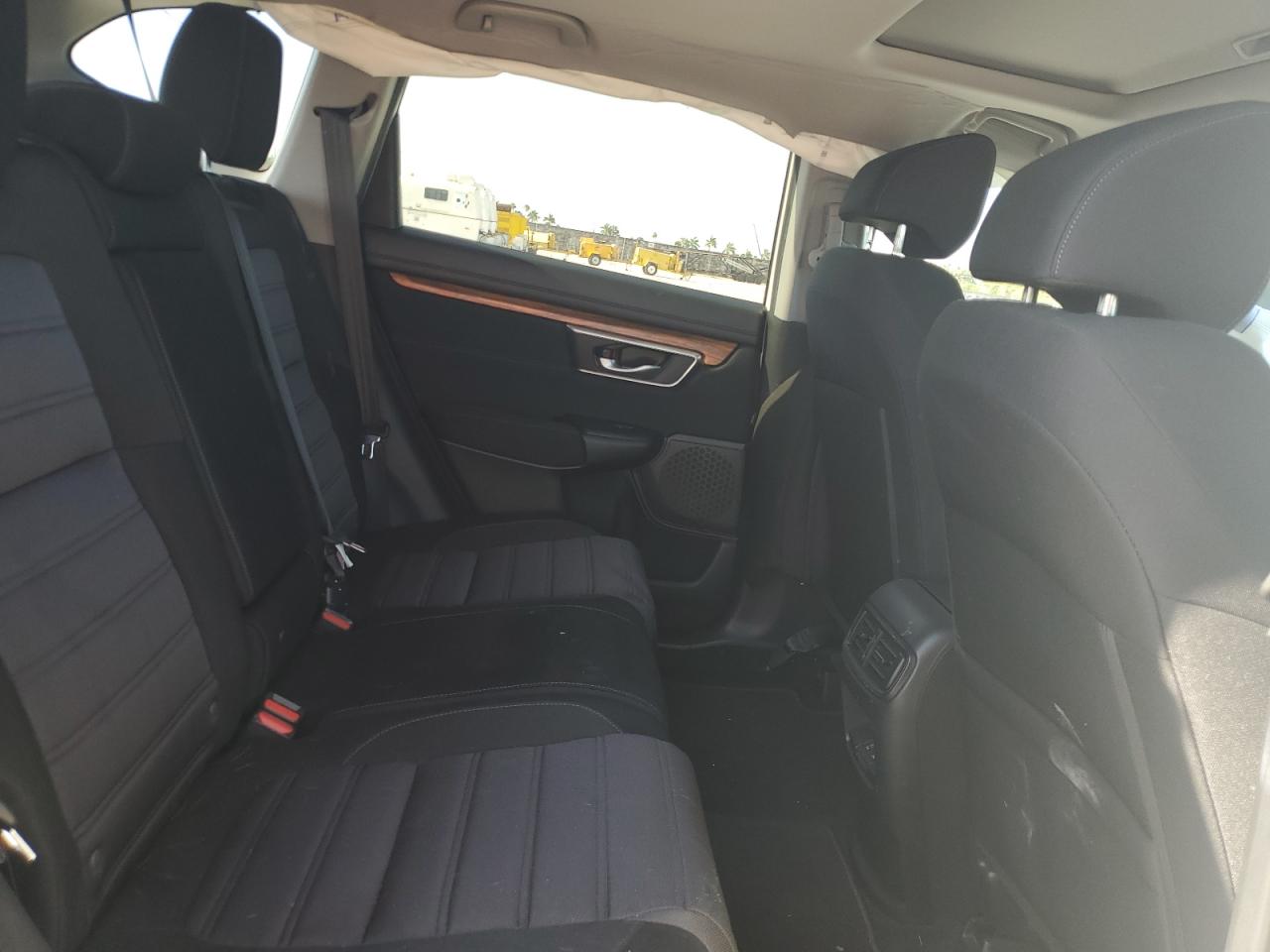 VIN: 2HKRW1H5XMH409868 2021 HONDA CRV