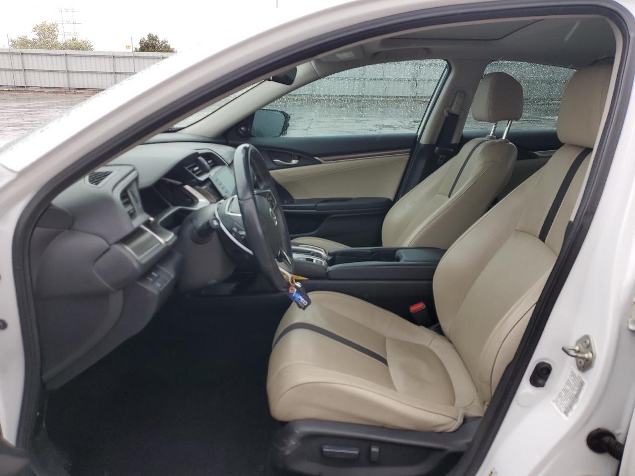 19XFC1F97KE002979 2019 Honda Civic Touring