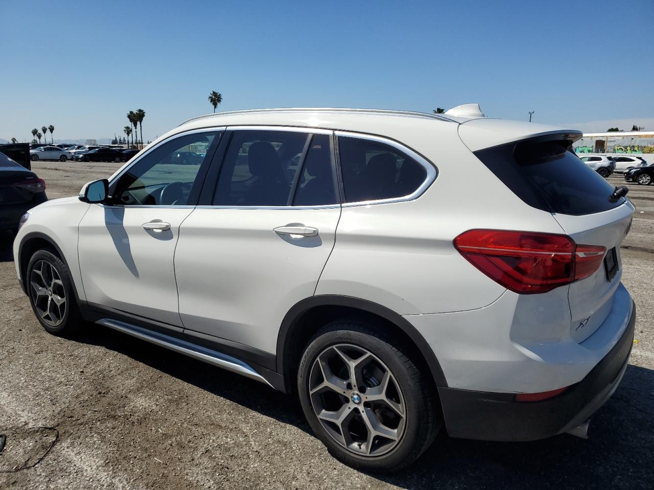 WBXHU7C37J5L09235 2018 BMW X1 Sdrive28I