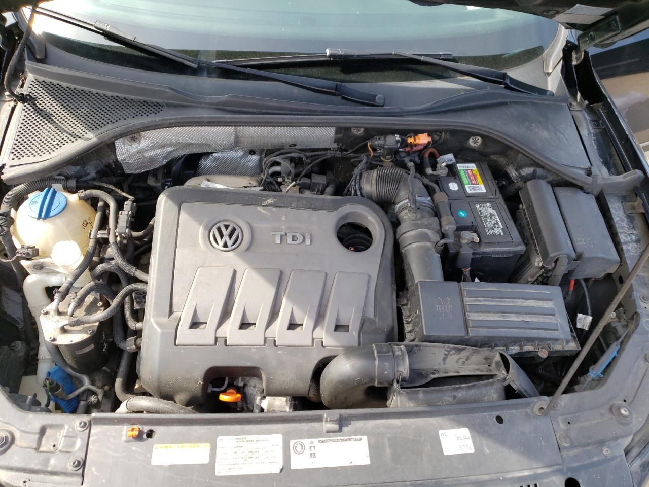 1VWBN7A36CC110871 2012 Volkswagen Passat Se