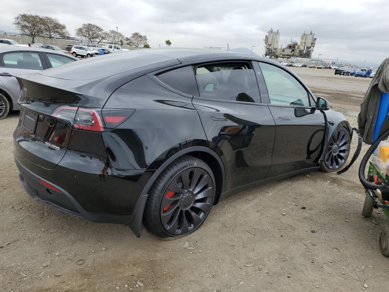 7SAYGDEF2RF059362 2024 Tesla Model Y