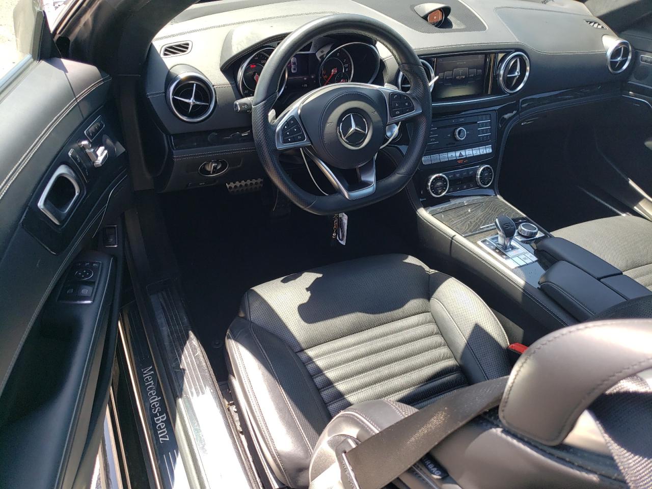 WDDJK7DA6JF050030 2018 Mercedes-Benz Sl 550