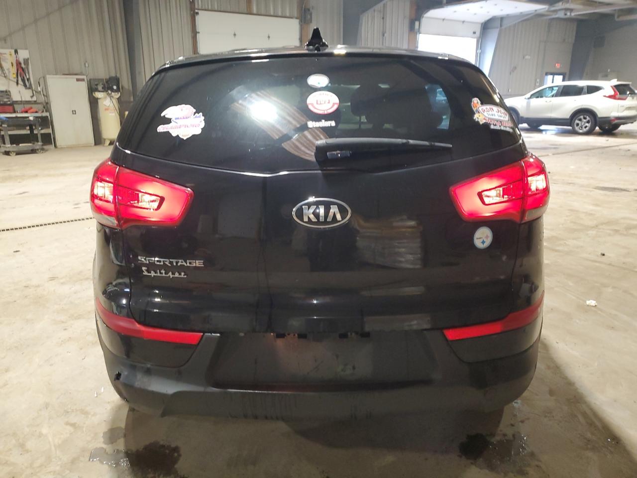 KNDPB3AC3F7705717 2015 Kia Sportage Lx