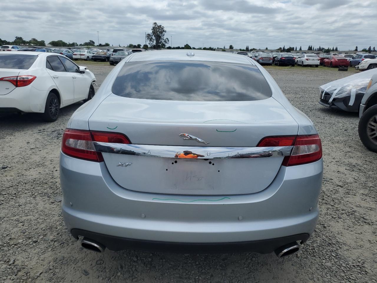 SAJWA0GB7BLS08653 2011 Jaguar Xf Premium