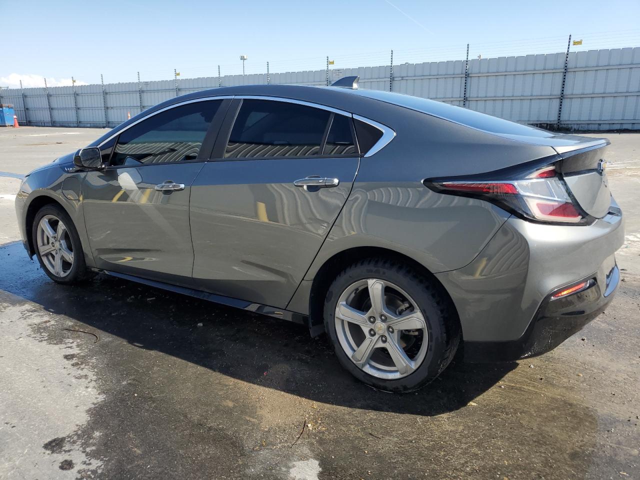 1G1RC6S53HU169632 2017 Chevrolet Volt Lt