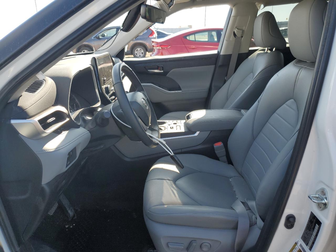 5TDKDRBH4PS025057 2023 Toyota Highlander L