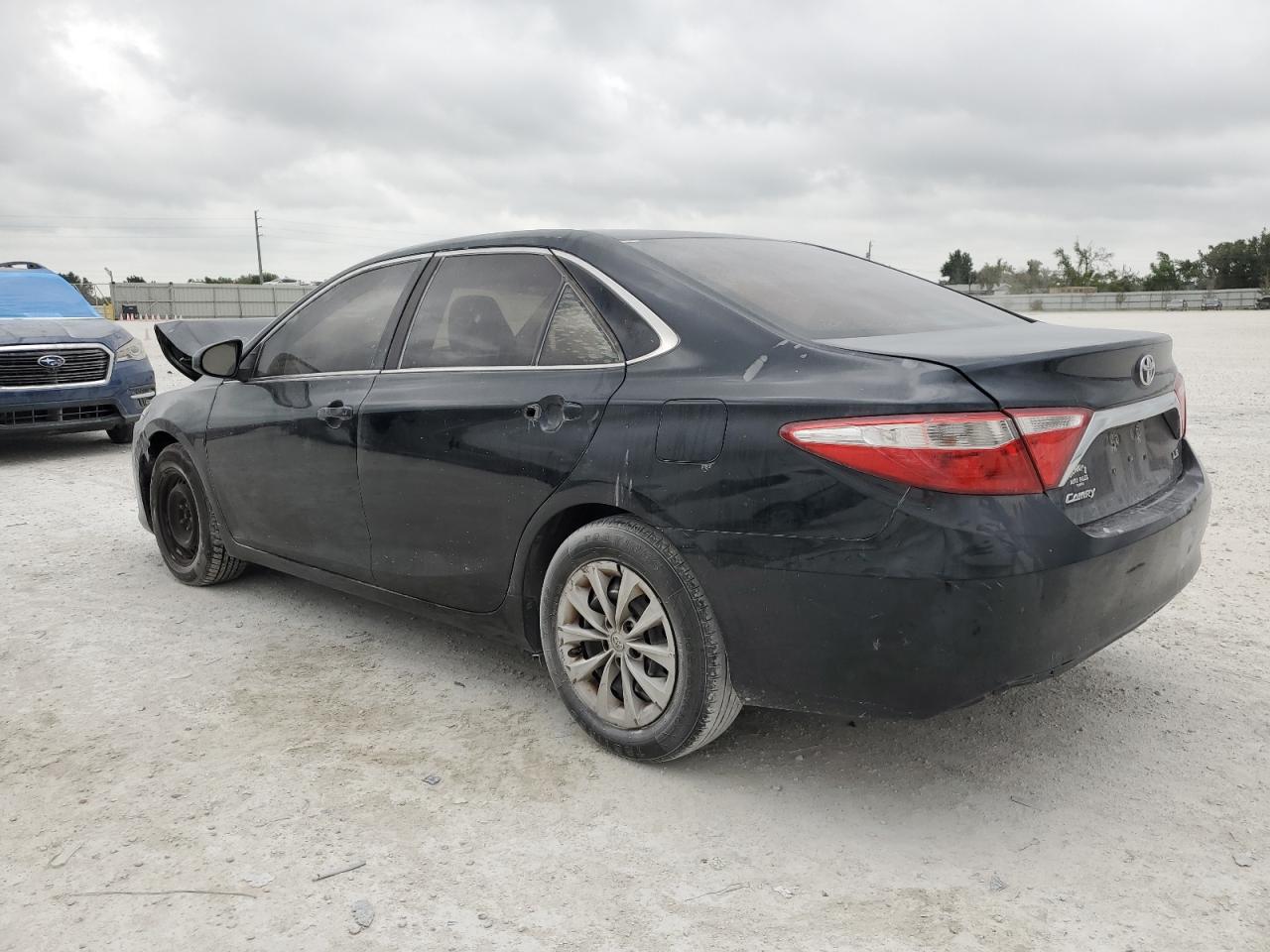 4T1BF1FK9GU579106 2016 Toyota Camry Le