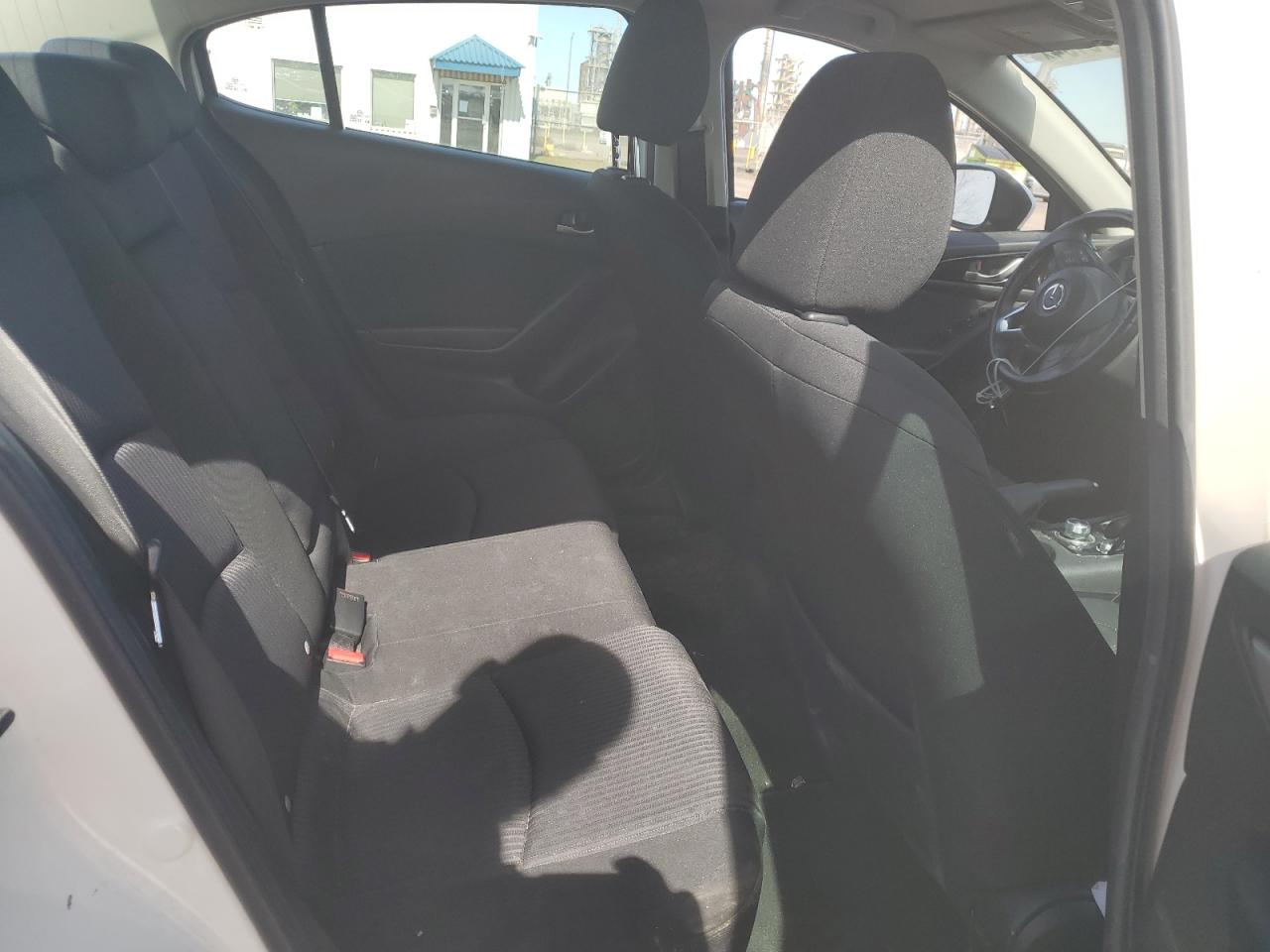 3MZBM1V71GM301972 2016 Mazda 3 Touring