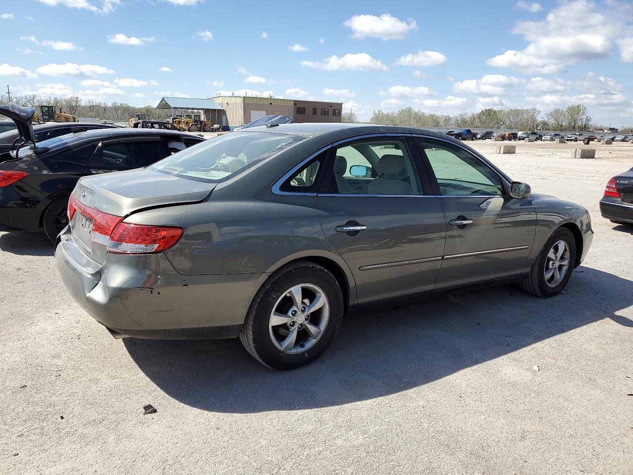 KMHFC46D87A200482 2007 Hyundai Azera Gls