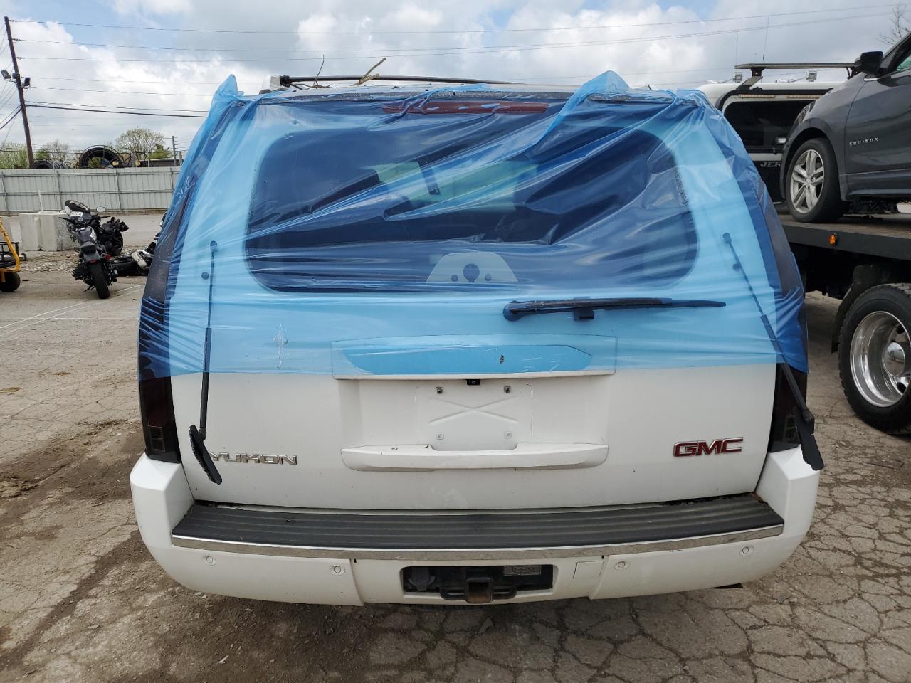 1GKFK63878J159228 2008 GMC Yukon Denali