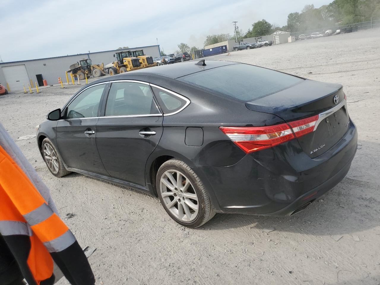 4T1BK1EB9DU021233 2013 Toyota Avalon Base