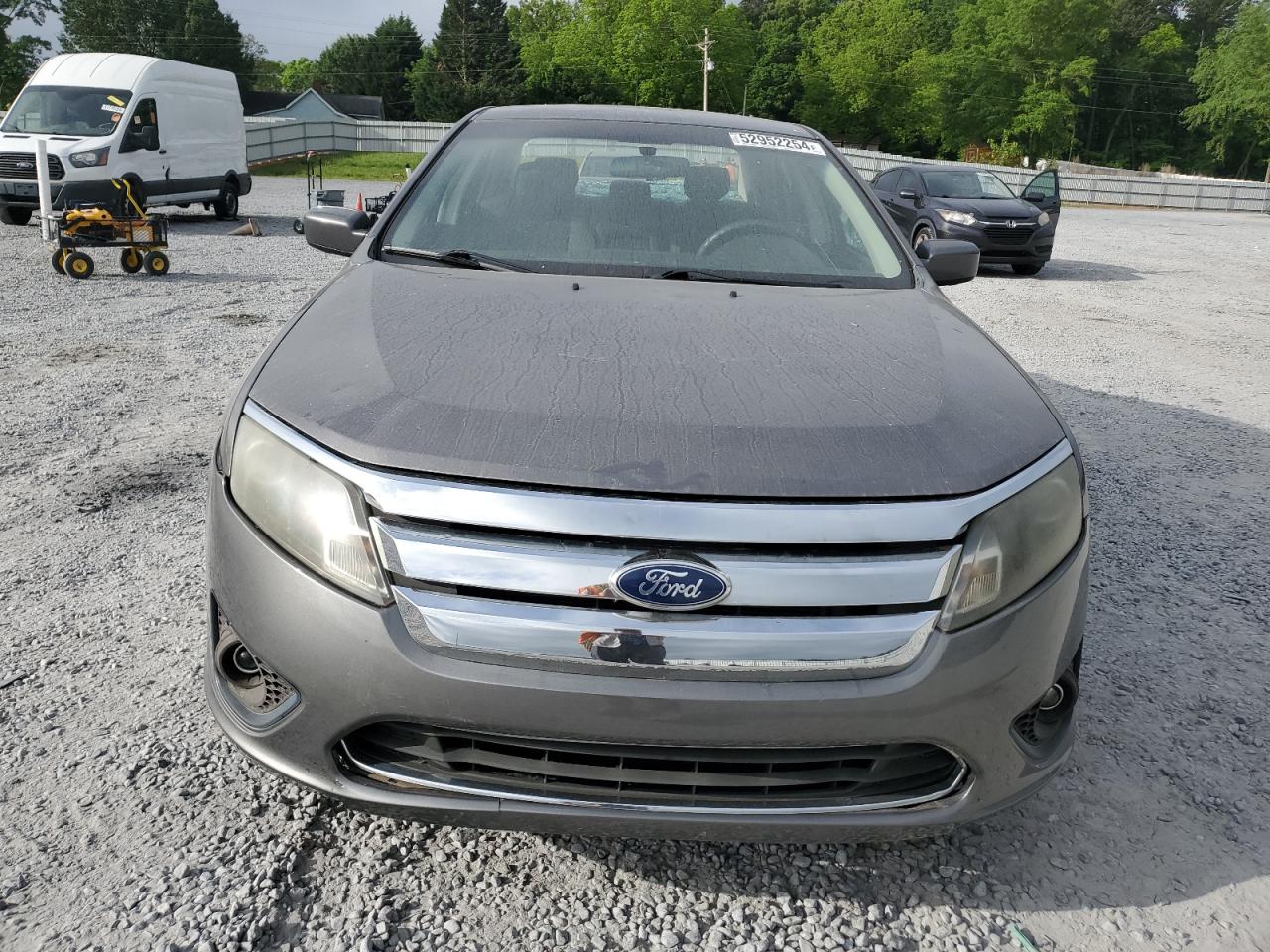 3FAHP0HA2BR321316 2011 Ford Fusion Se