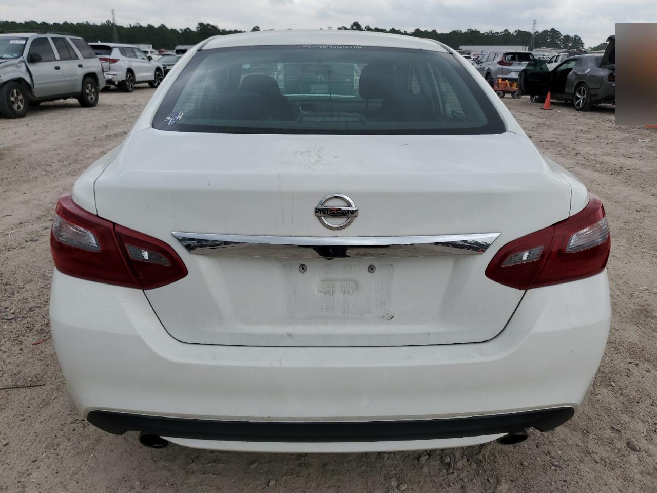 1N4AL3APXJC174723 2018 Nissan Altima 2.5