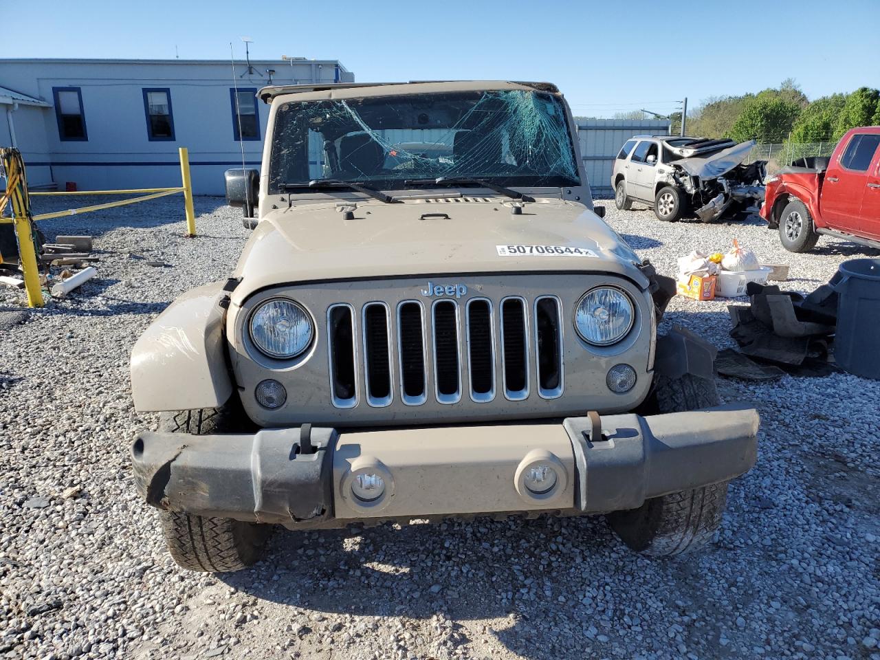 1C4BJWEG6GL228592 2016 Jeep Wrangler Unlimited Sahara