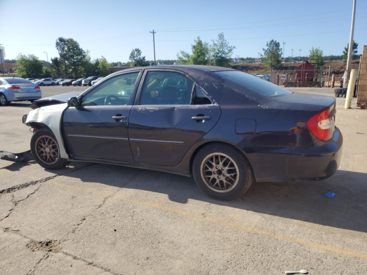 4T1BE32K32U572259 2002 Toyota Camry Le