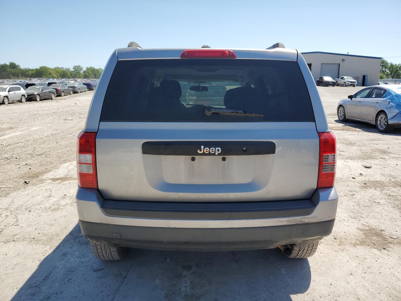 1C4NJPBB6GD554480 2016 Jeep Patriot Sport