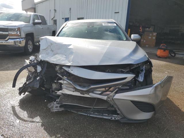 VIN 4T1B11HKXKU185036 2019 Toyota Camry, L no.5