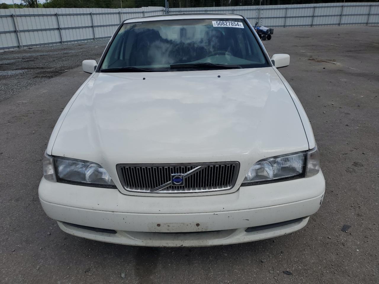 YV1LS56D4Y2637059 2000 Volvo S70 Glt