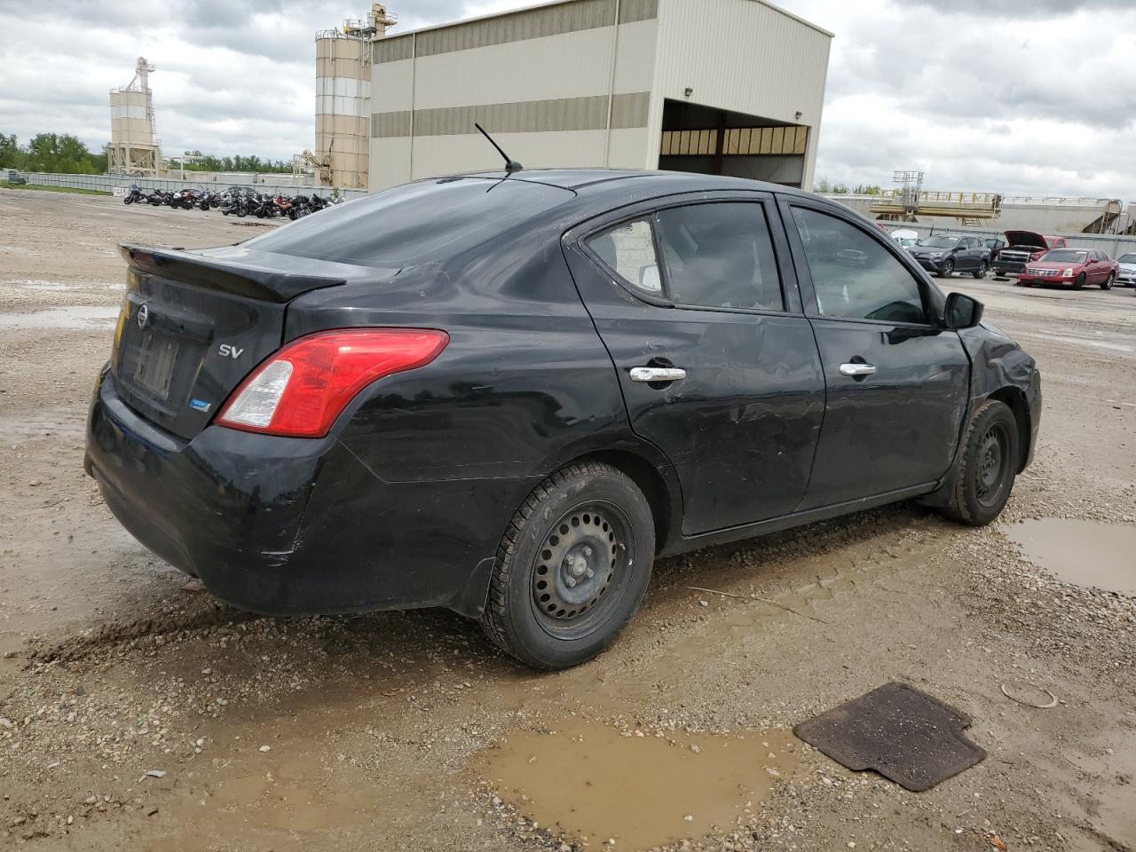 2015 Nissan Versa S vin: 3N1CN7AP2FL909391