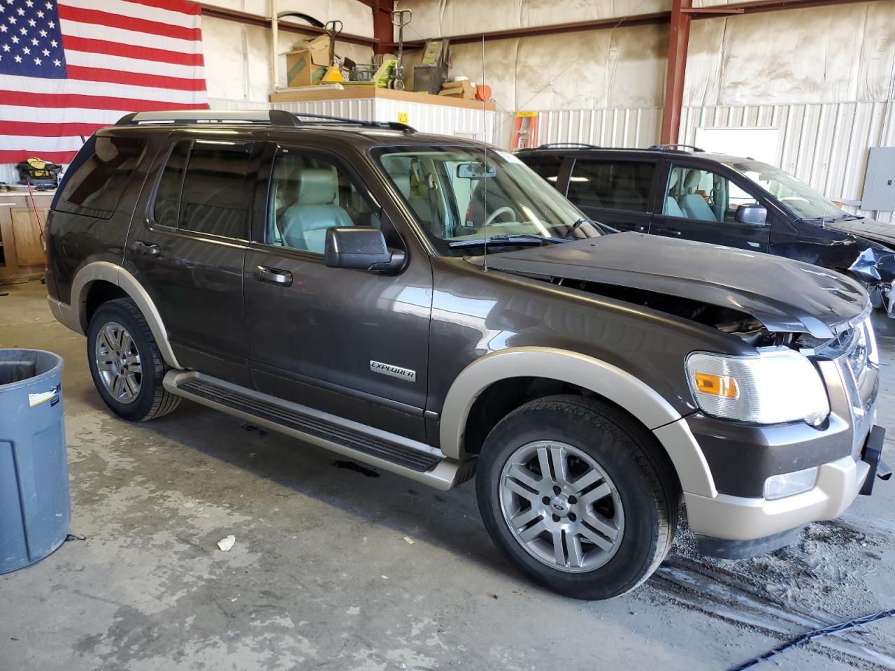 1FMEU74E57UB69308 2007 Ford Explorer Eddie Bauer