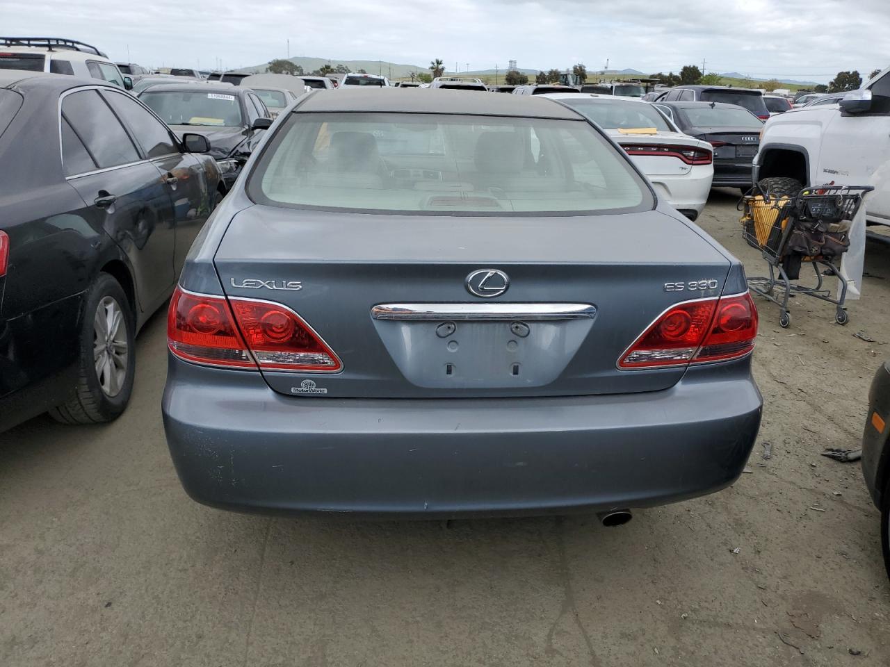 JTHBA30G755136056 2005 Lexus Es 330