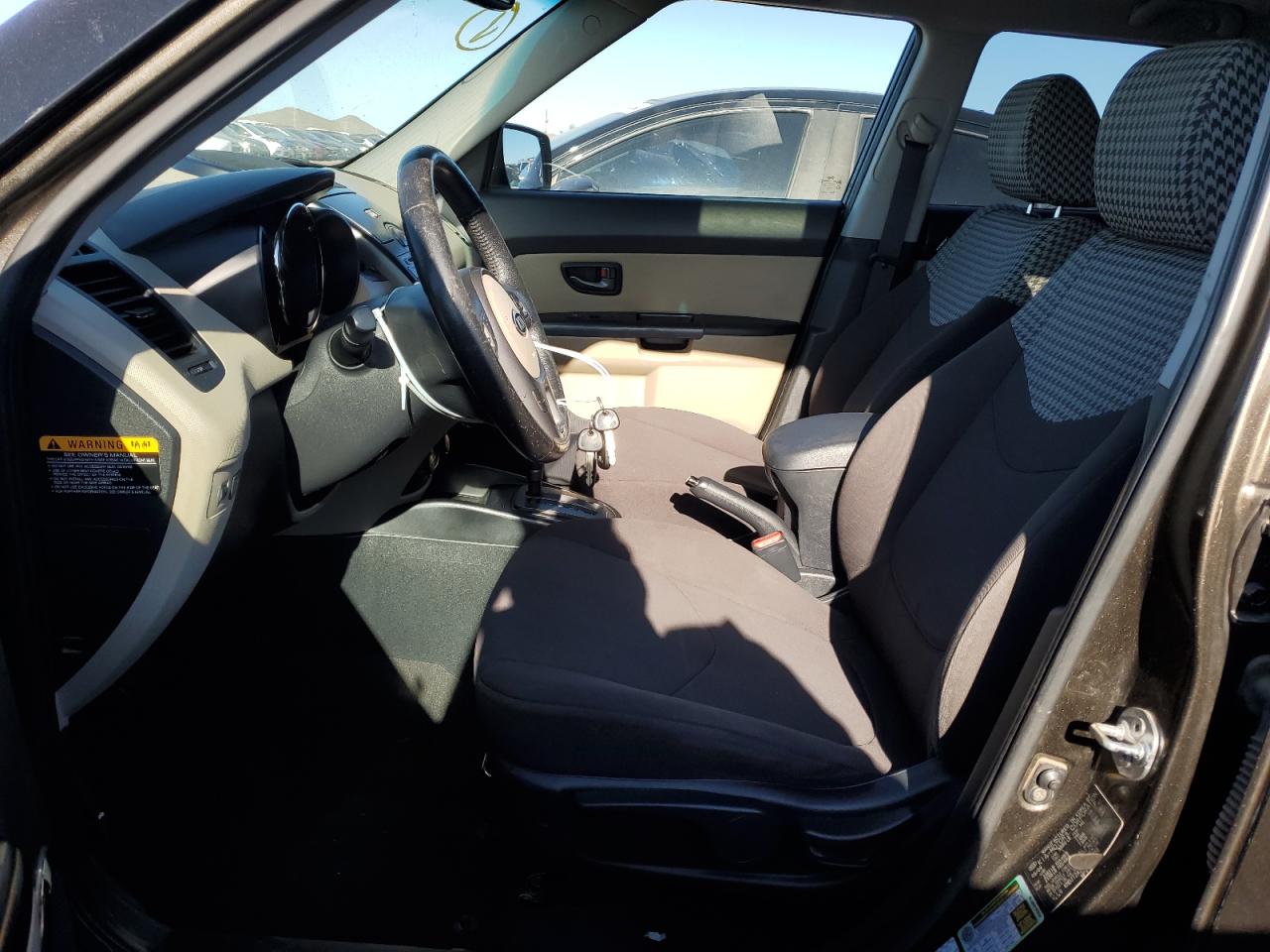 KNDJT2A27A7098251 2010 Kia Soul +