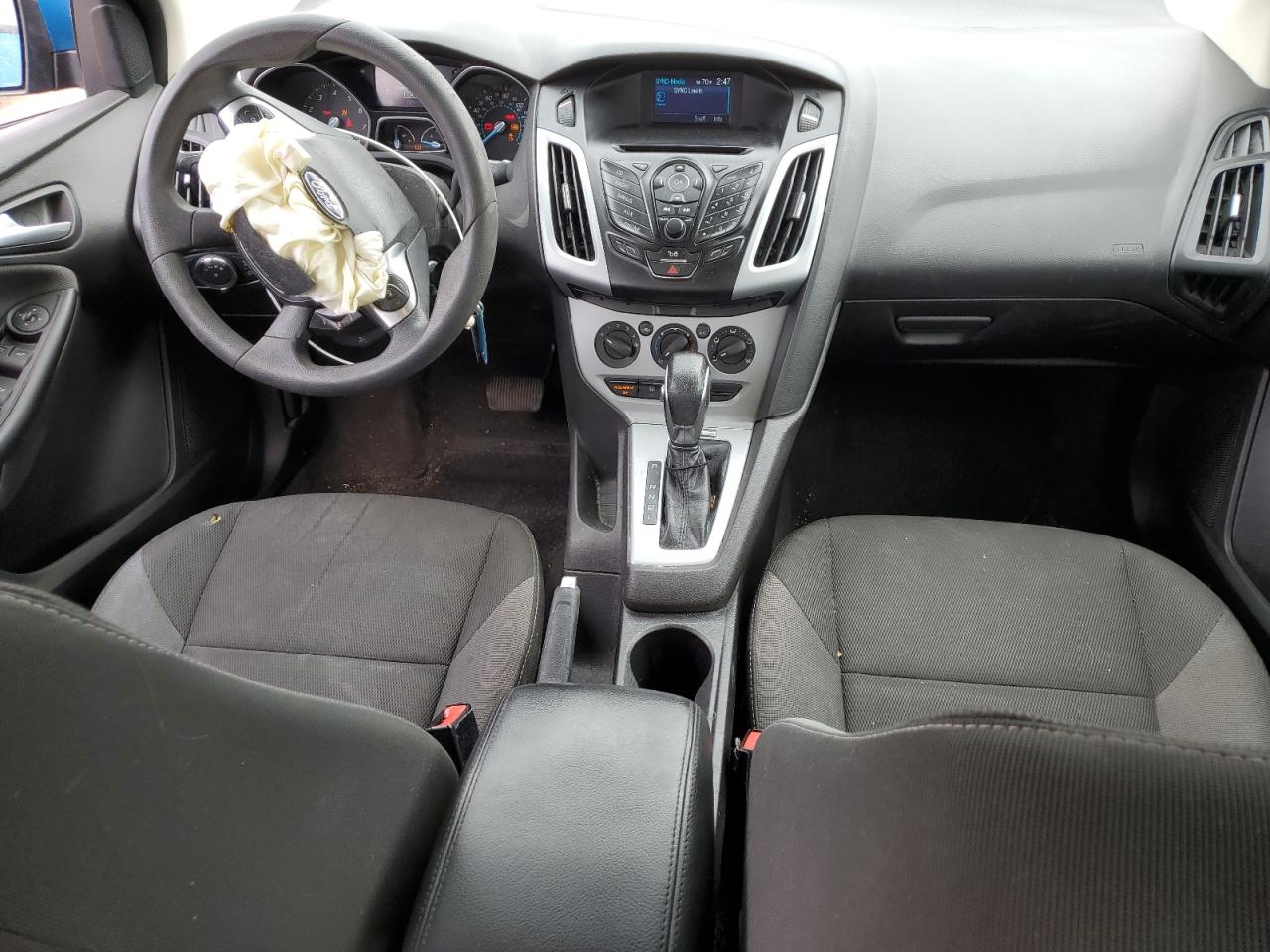 1FAHP3F26CL236086 2012 Ford Focus Se