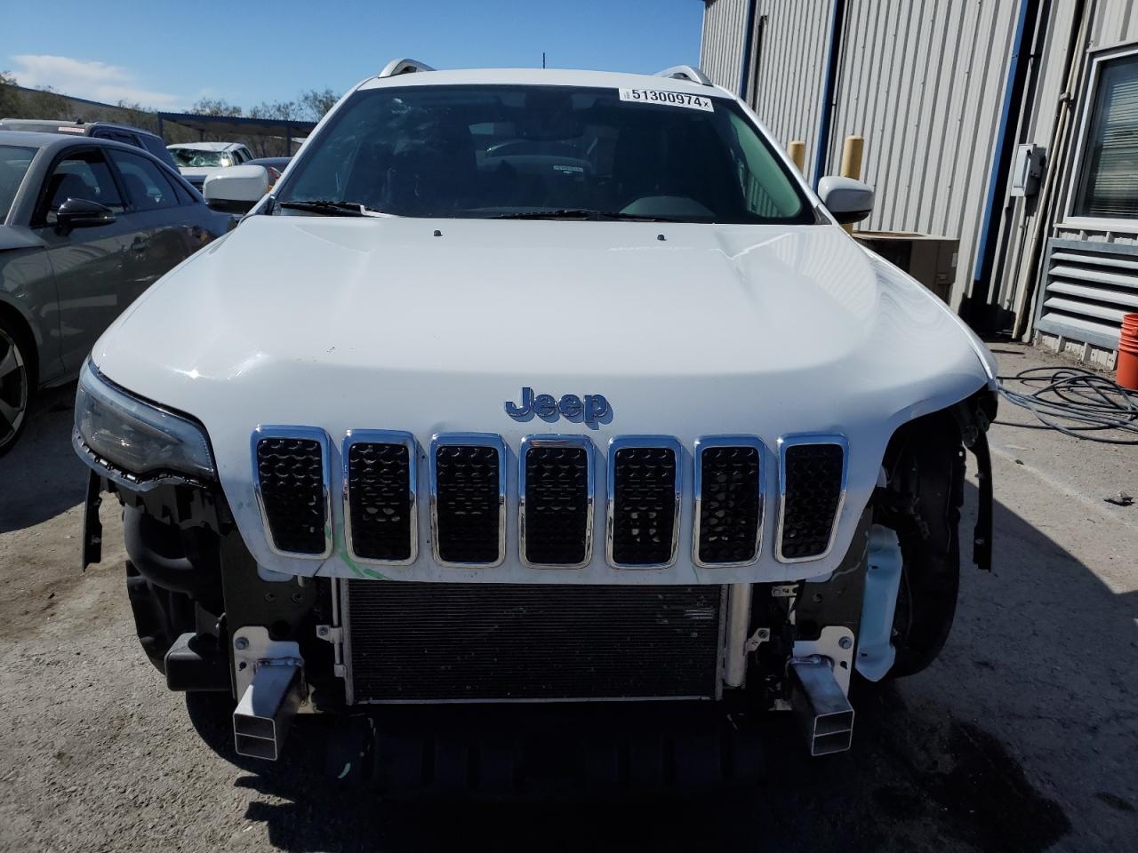 1C4PJLLX0KD273313 2019 Jeep Cherokee Latitude Plus
