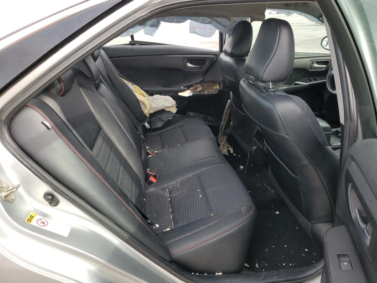 4T1BF1FK8FU113360 2015 Toyota Camry Le