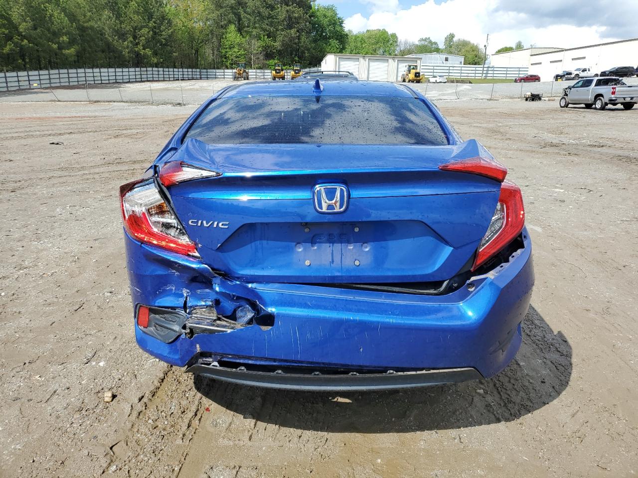 2HGFC2F70JH565638 2018 Honda Civic Ex