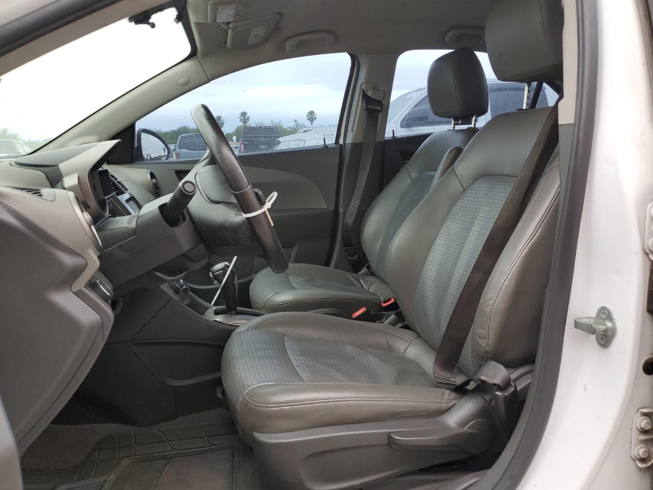 1G1JE5SB1F4112351 2015 Chevrolet Sonic Ltz