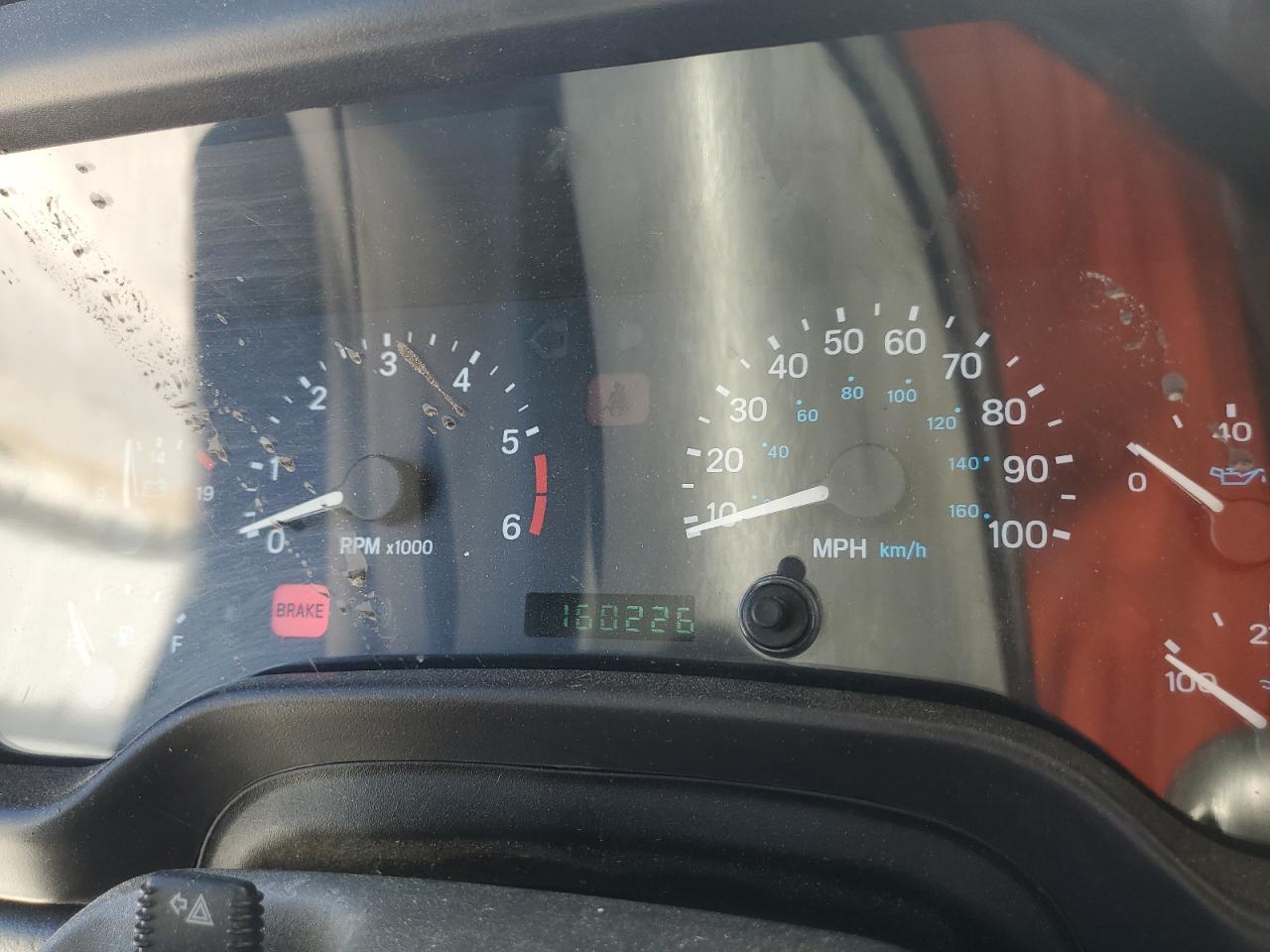 1J4FA49S5YP793215 2000 Jeep Wrangler / Tj Sport