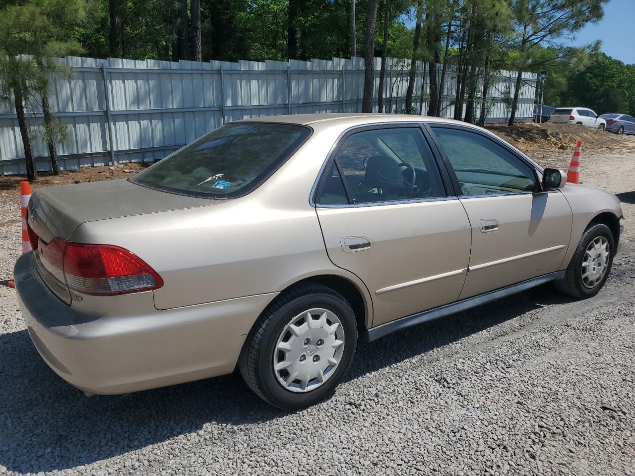 1HGCG56462A110775 2002 Honda Accord Lx