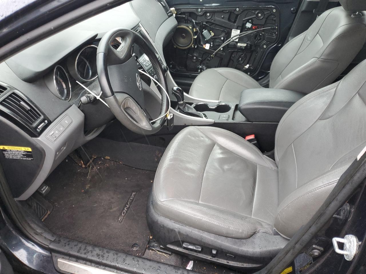 5NPEC4AC3DH617429 2013 Hyundai Sonata Se