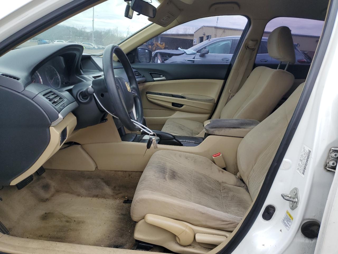 1HGCP2F30BA079397 2011 Honda Accord Lx