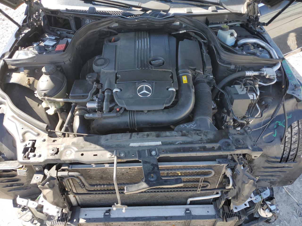 WDDGF4HB9EG249587 2014 Mercedes-Benz C 250