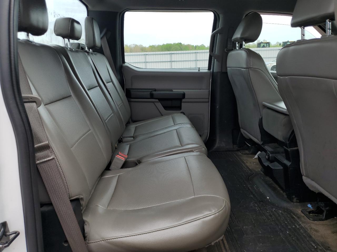 2018 Ford F250 Super Duty vin: 1FT7W2B60JED04251