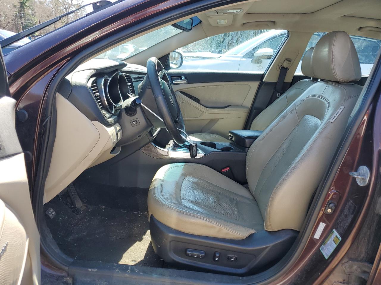 KNAGN4A74B5120924 2011 Kia Optima Ex