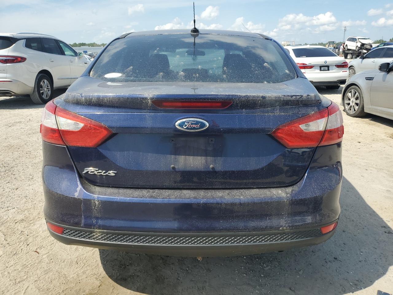 2012 Ford Focus S vin: 1FAHP3E29CL134301