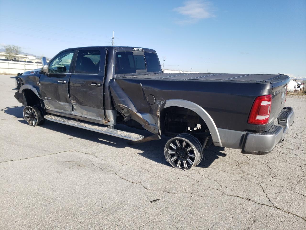 3C63R3JL0LG219867 2020 Ram 3500 Laramie