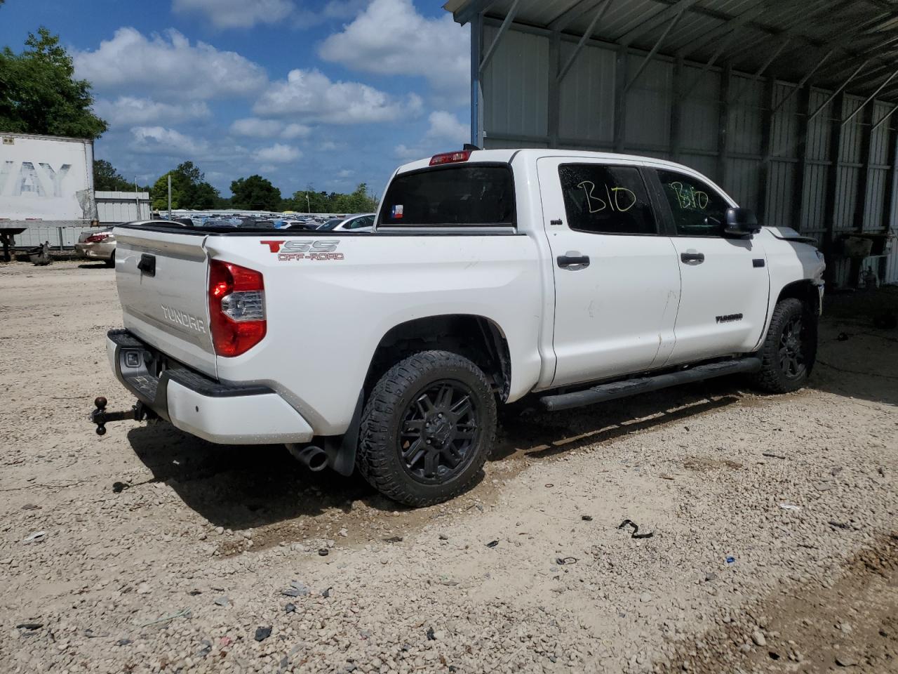 2021 Toyota Tundra Crewmax Sr5 vin: 5TFEY5F15MX292494